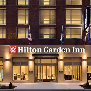 Hilton Garden Times Square South Hotel