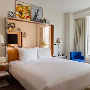4* Hotell Park Ave